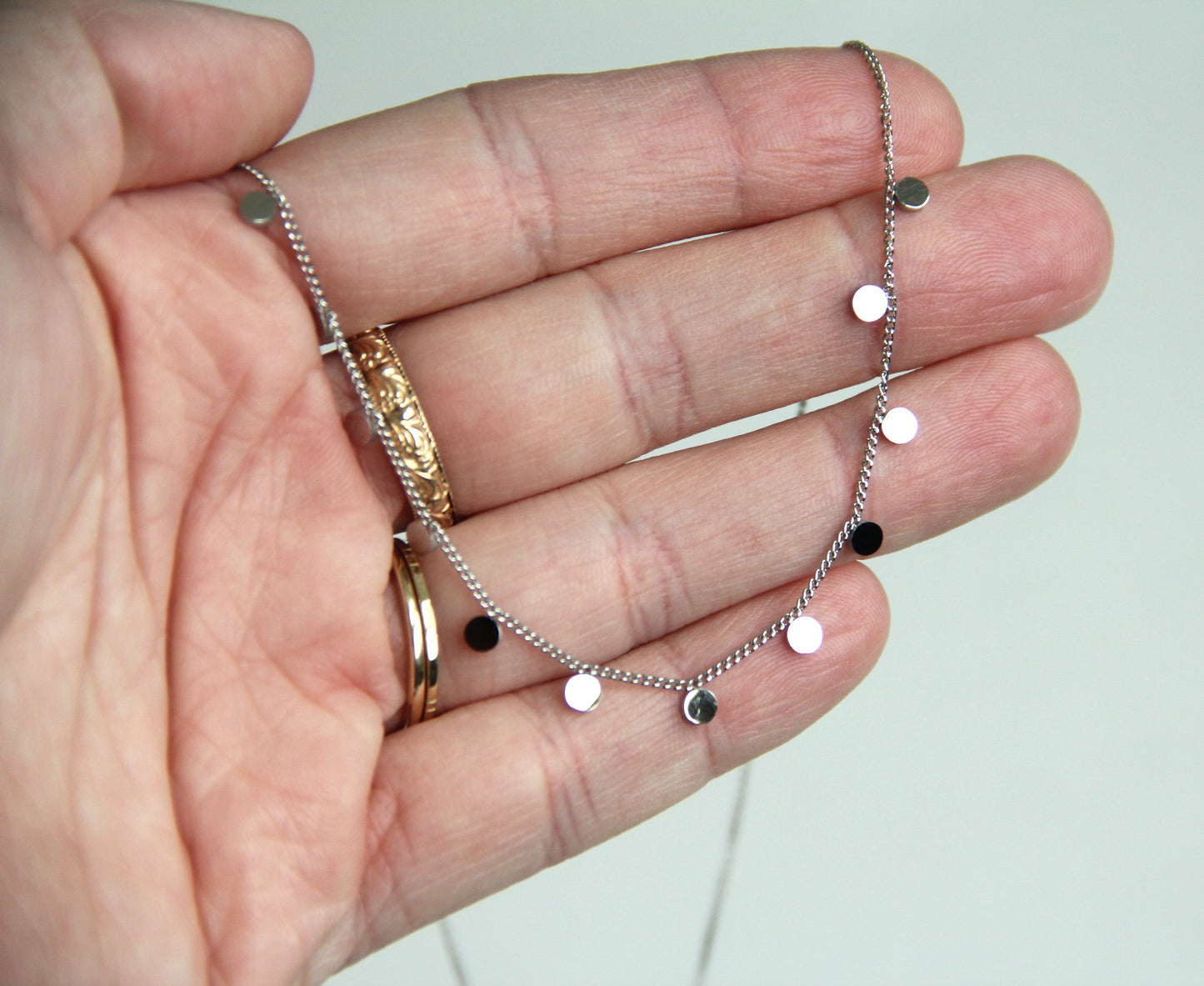 Tiny circle Necklace