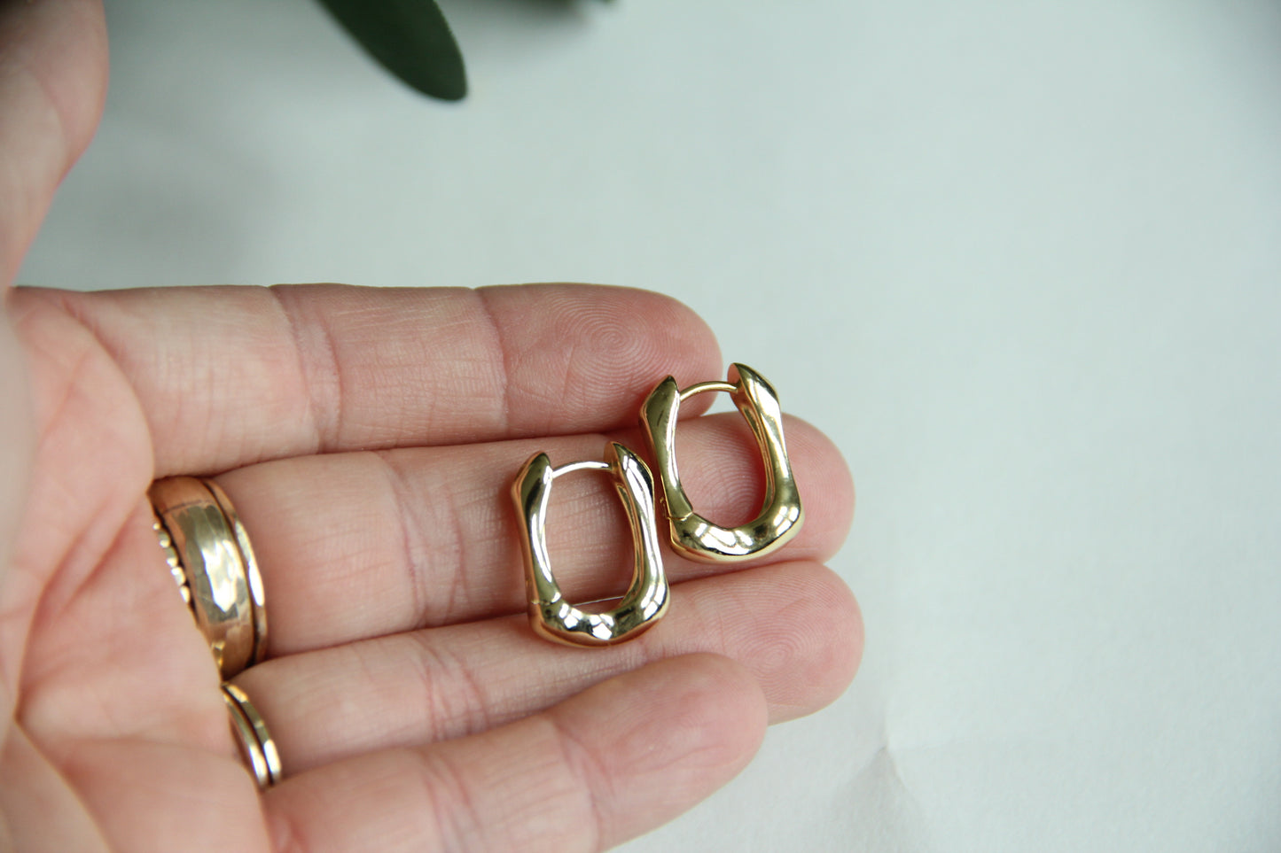 Geometric Molten Oblong Huggies